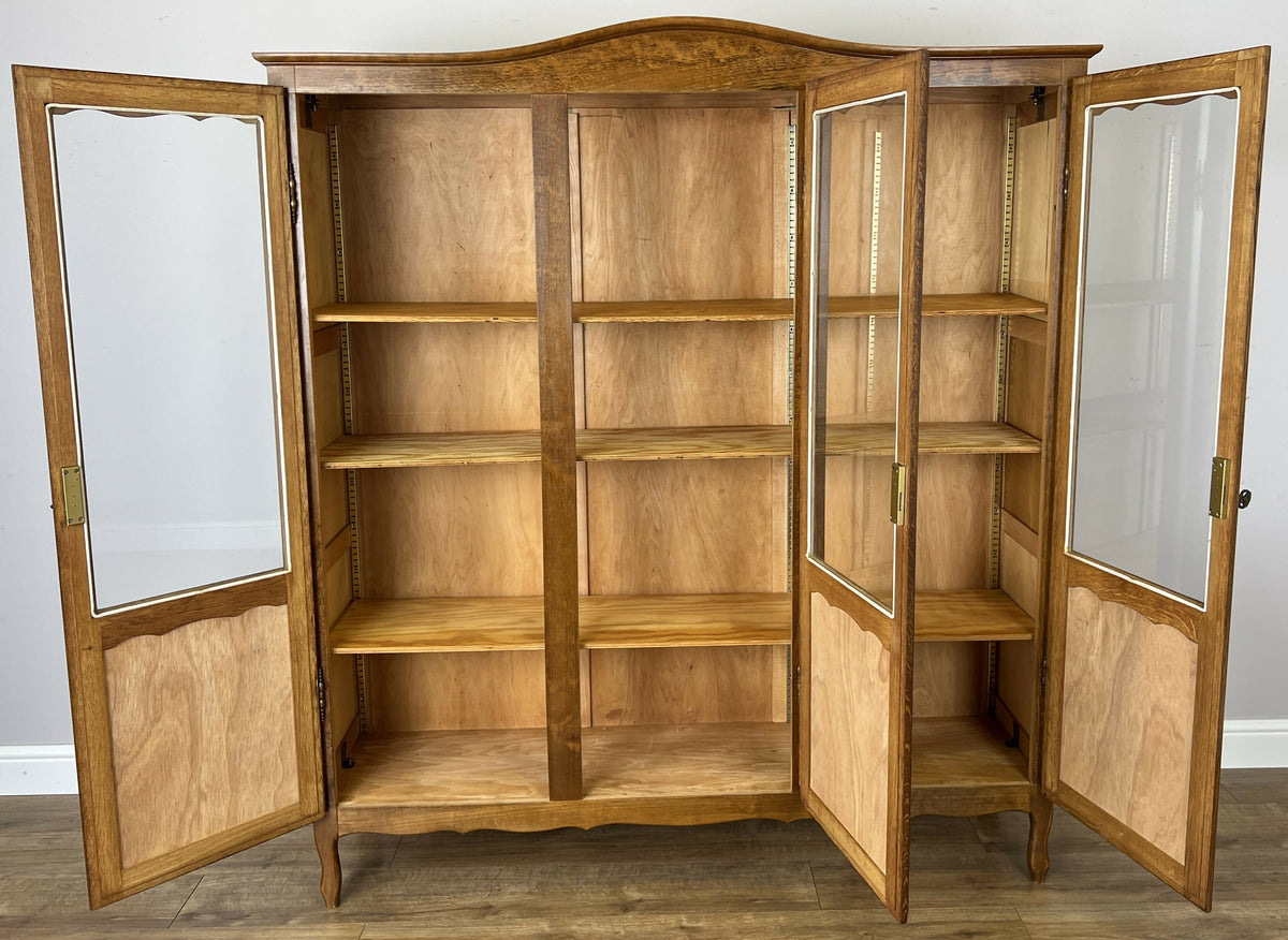 Bookcase Vintage French Louis XIV Oak Glazed Display Cabinet Sideboard LOT 6524