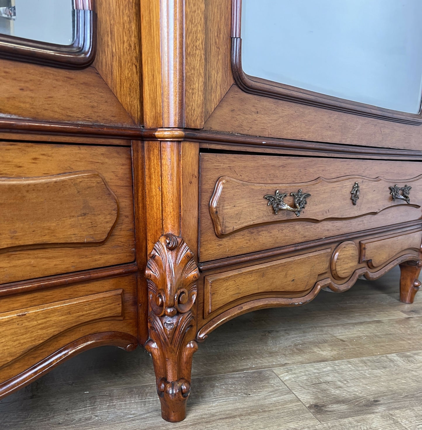 Wardrobe Antique French Mahogany Three Door Mirrored Carved Armoire LOT 6127