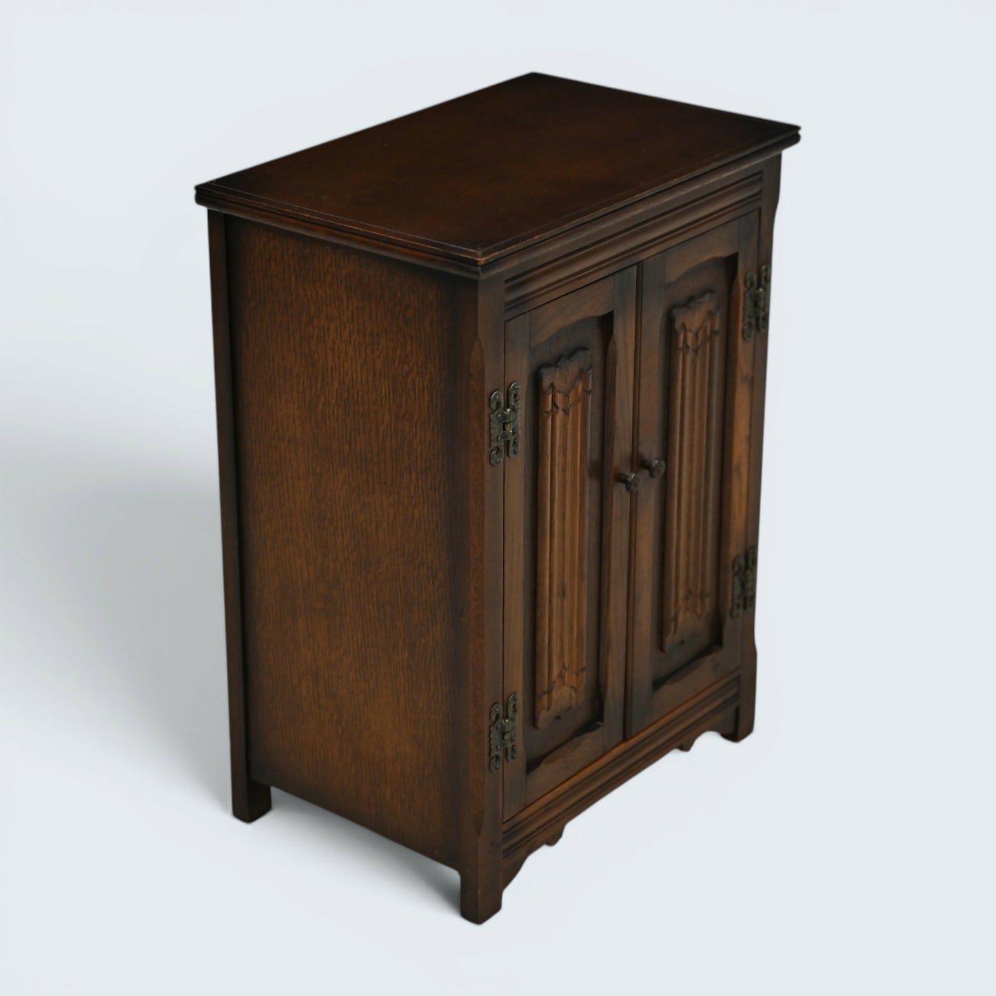 Old Charm Linenfold Cupboard Bedside Cabinet 2 Door Tudor Brown FREE DELIVERY*