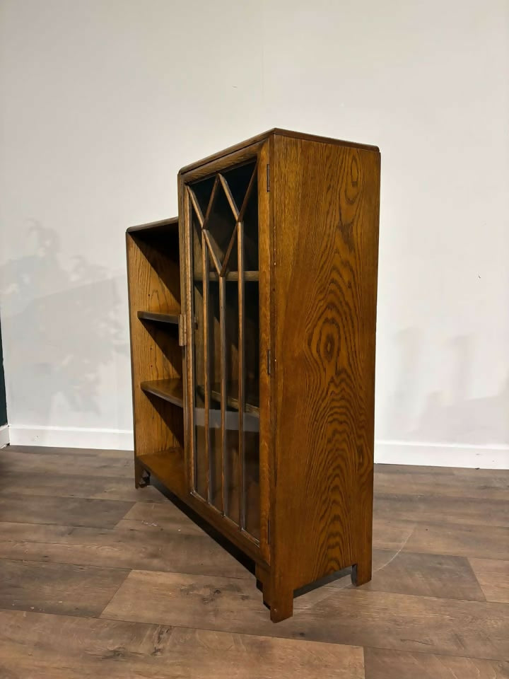 Vintage Oak Bookcase With Single Glass Door1