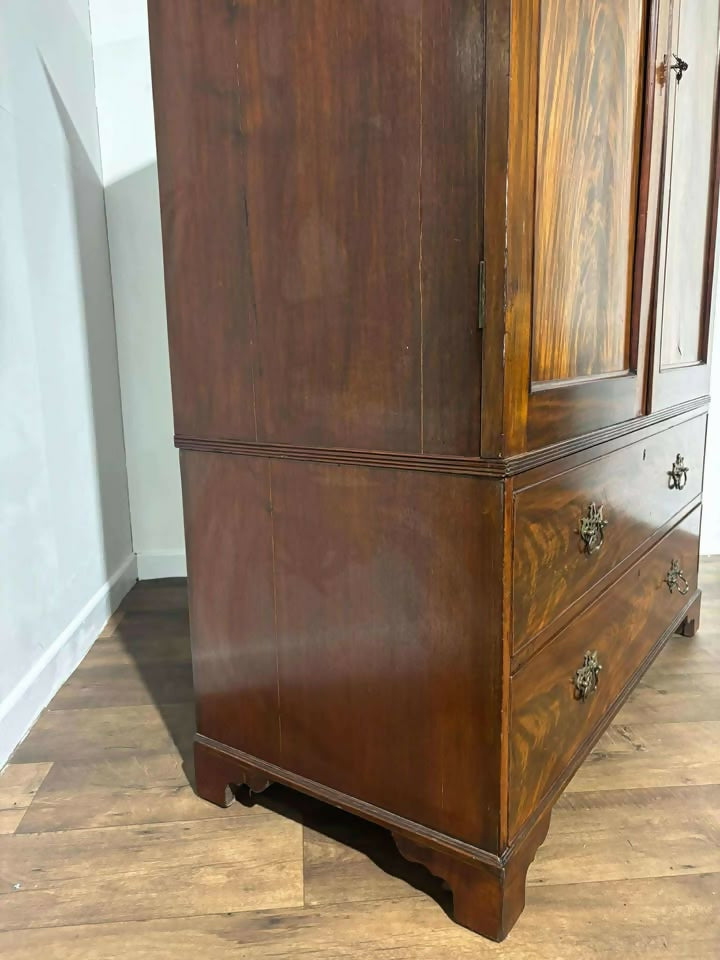 Victorian Mahogany Hanging Cupboard / Wardrobe