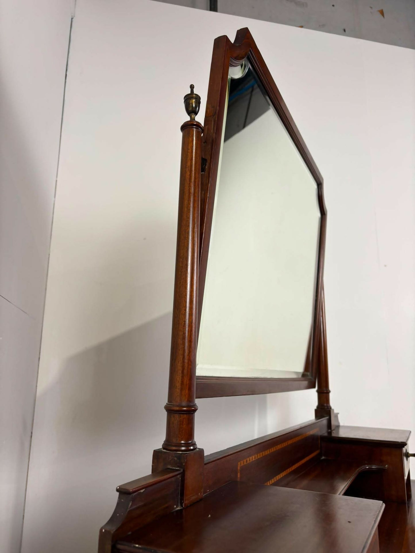 Edwardian Inlaid Mahogany Dressing Table