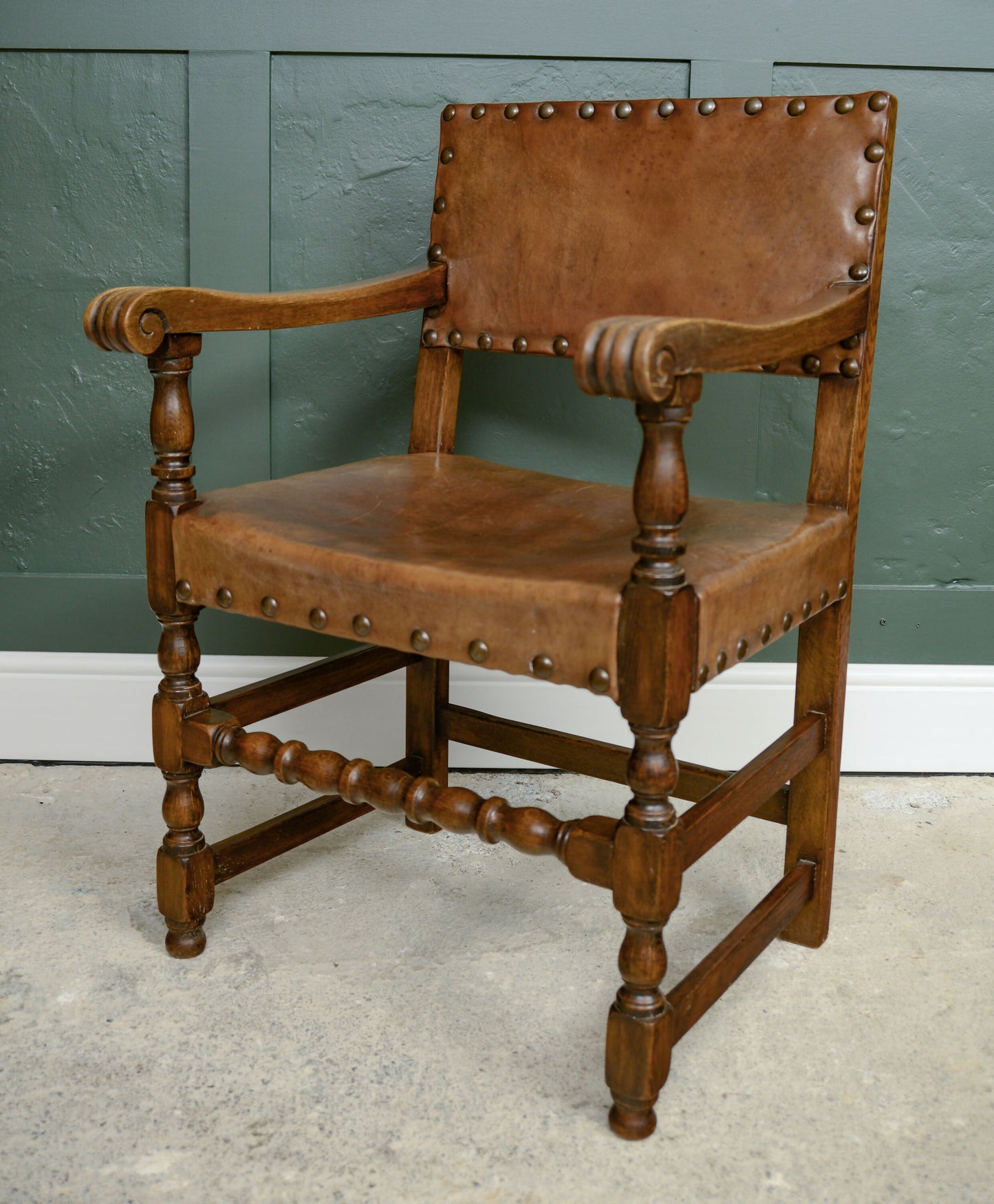 6 Oak Leather Dining Chairs - Cromwellian Style