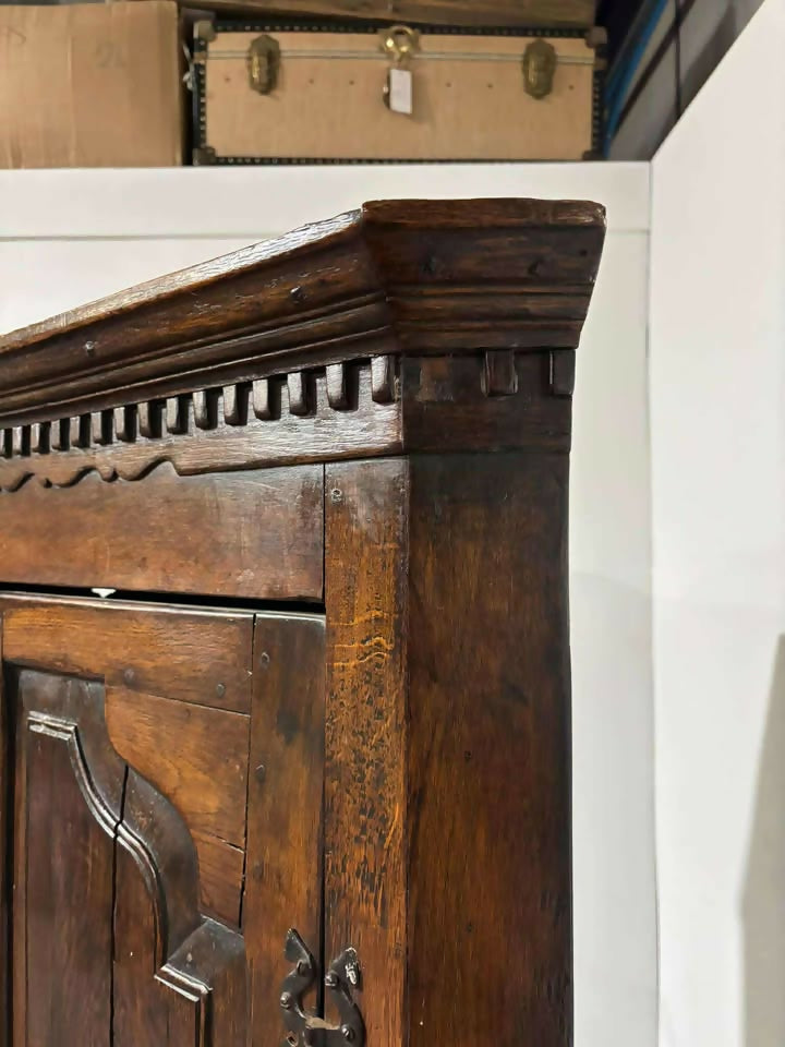 George III Oak Freestanding Corner Cupboard