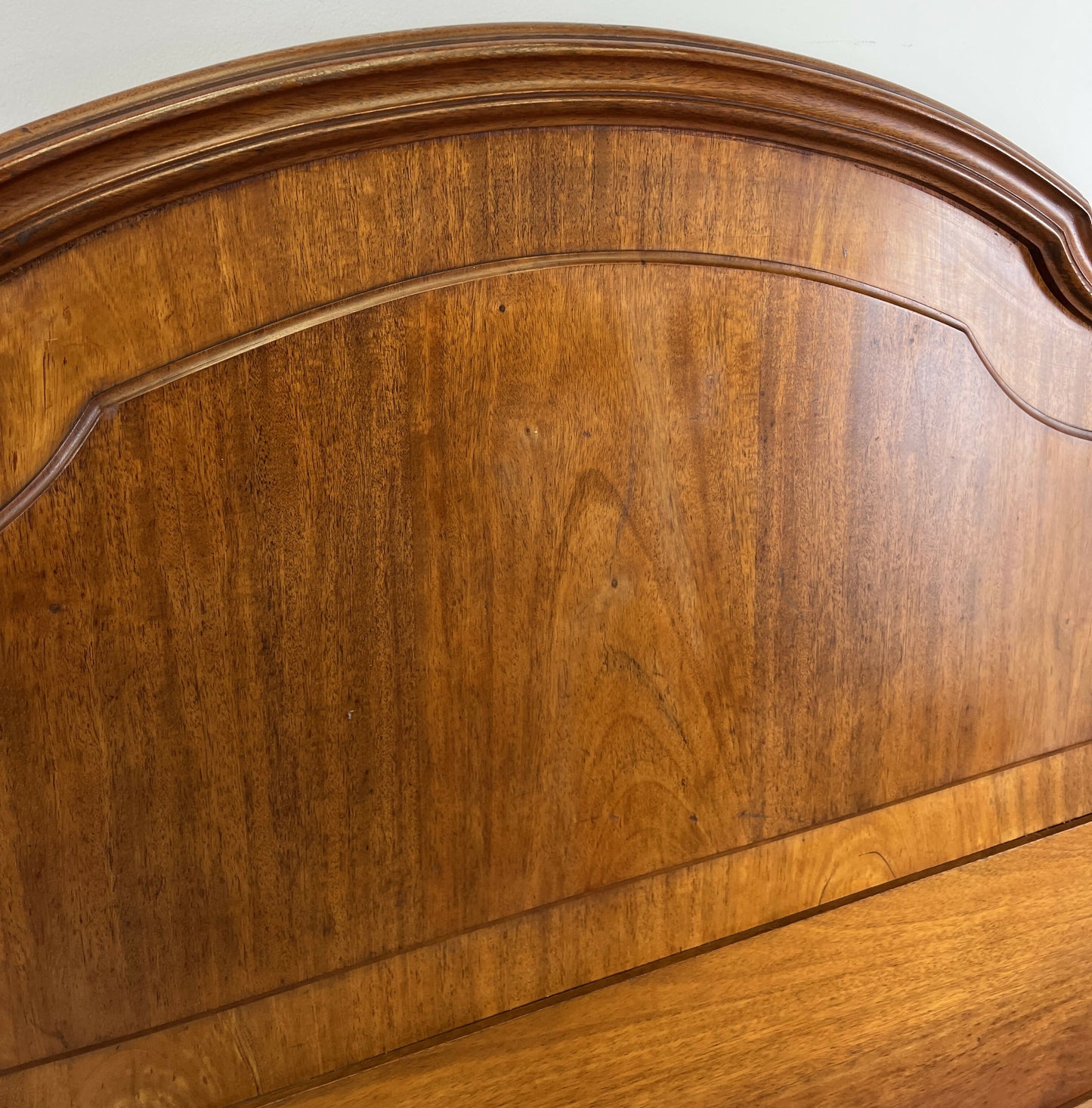 Headboard Antique French Style Walnut Double Bed Carved Headboard LOT 6452