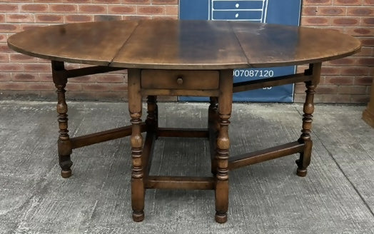 Titchmarsh & Goodwin Antique Style Oak Dropleaf Gateleg Dining Table Rl 42