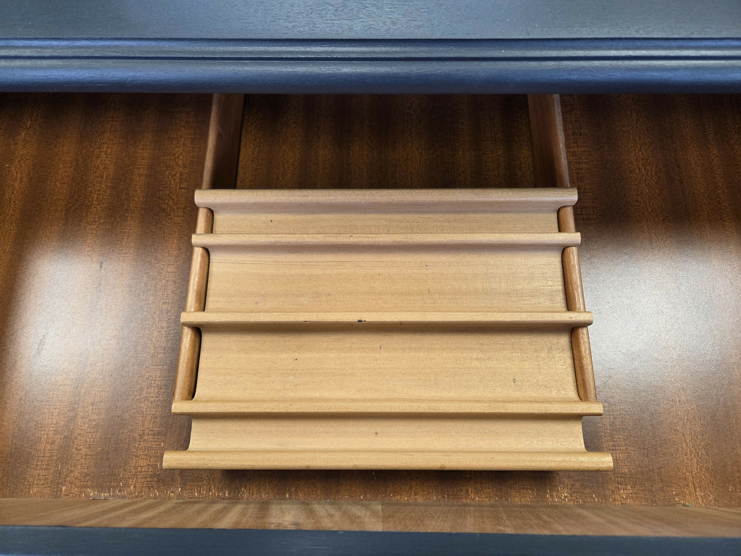 MEREDEW Triple Mirrored Dressing Table/Desk