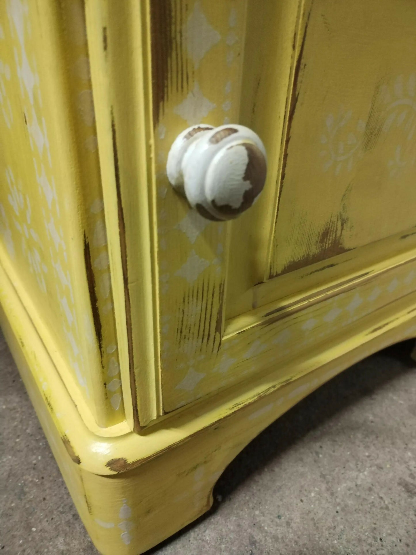Châteaucore drawers - painted bedside cabinet - cool office furniture - country bedroom cabinet cool bedroom decor - bone inlay furniture lu