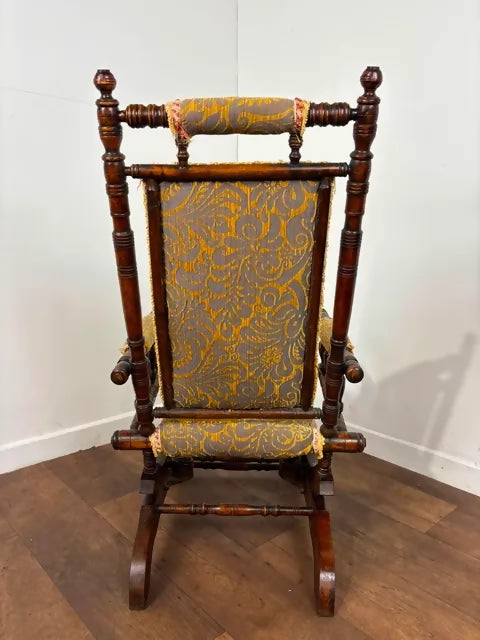 Antique American Style Rocking Chair