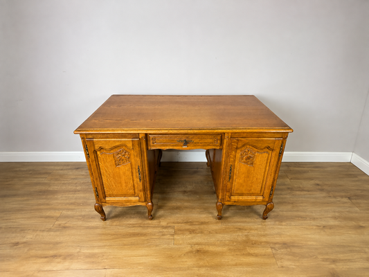 Cabinet Vintage French Louis XIV Style Carved Oak 8 Drawers Sideboard LOT 6460