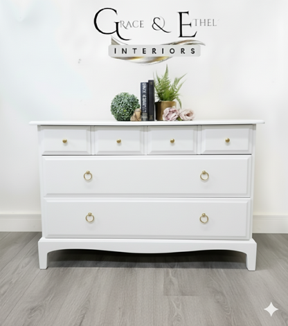 Stag minstrel chest of drawers in white