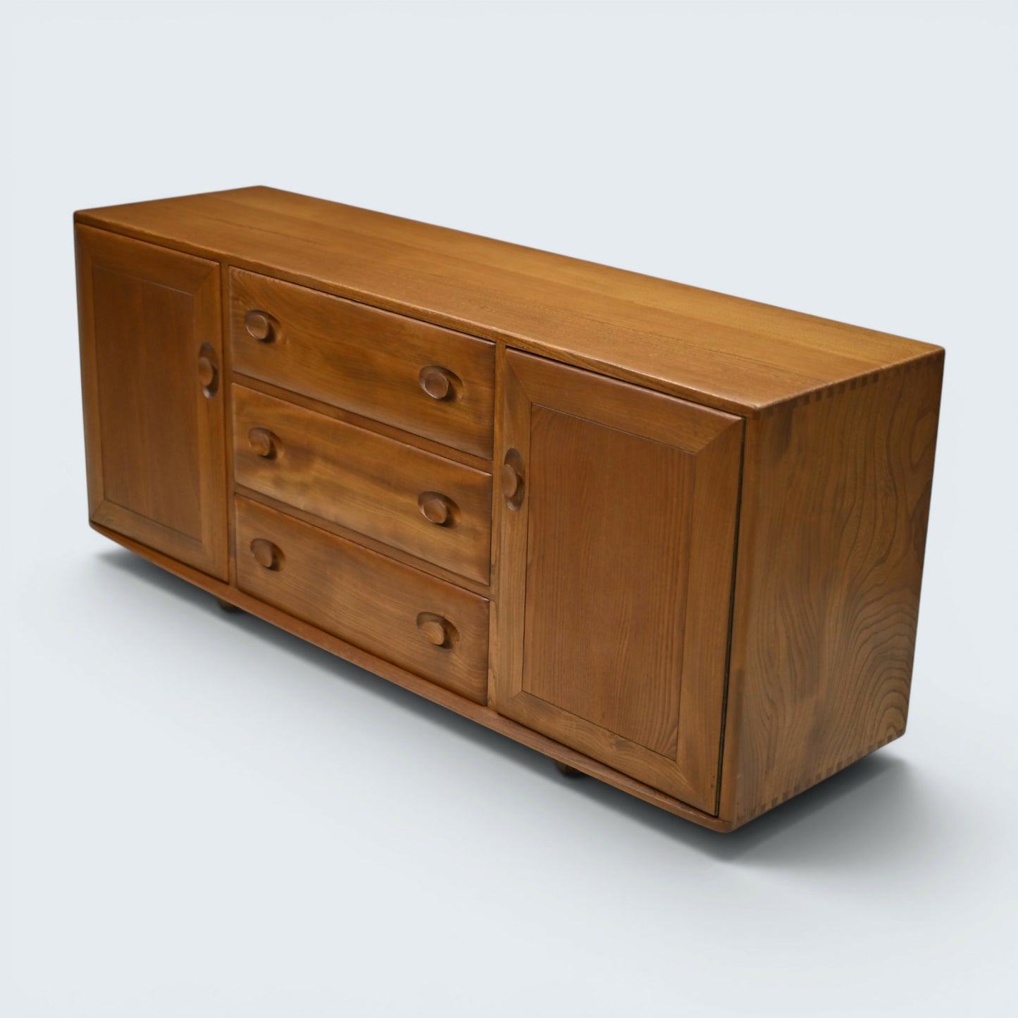 Ercol Windsor Sideboard Model Number 455 Natural Light Finish FREE UK Delivery*