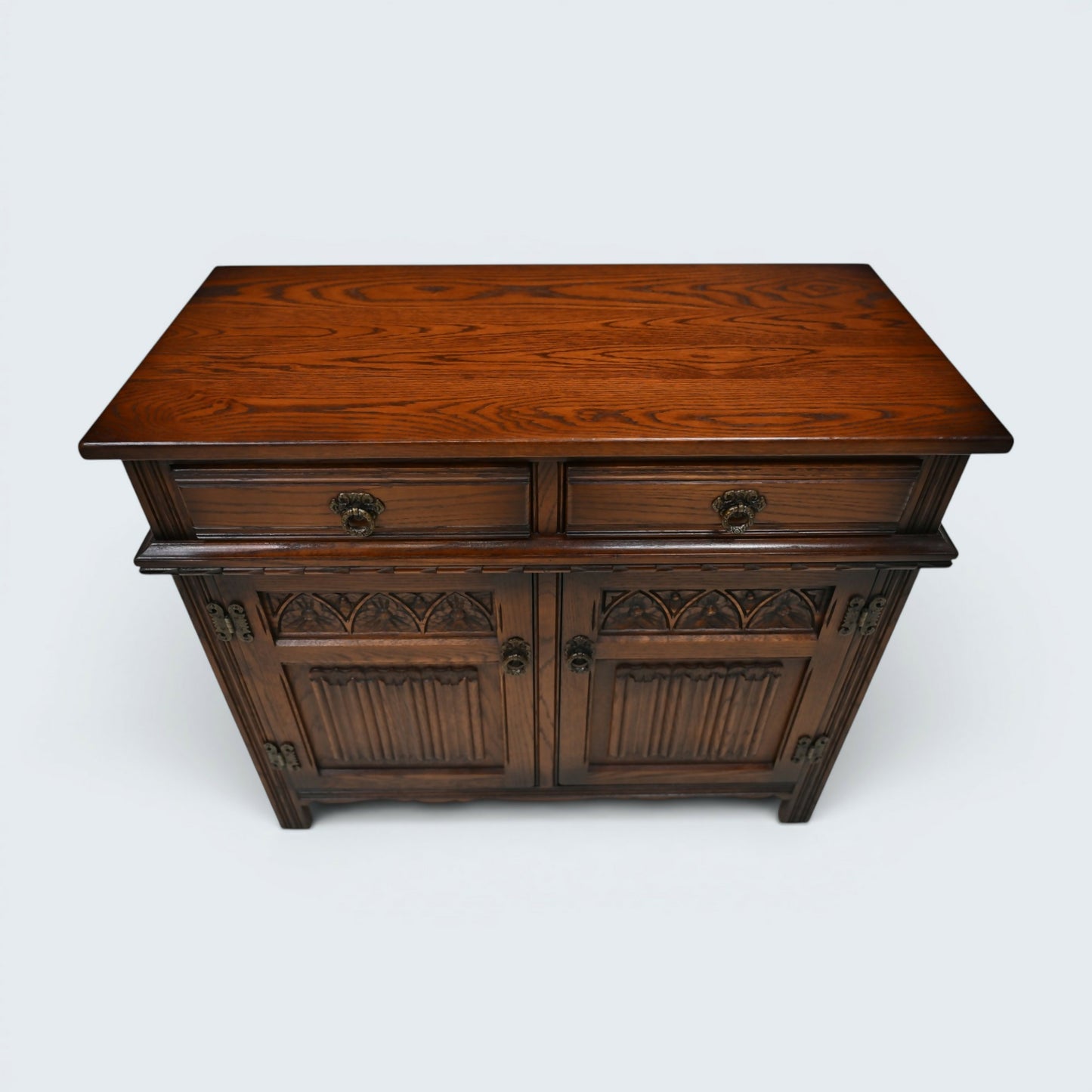 Old Charm Oak Sideboard Vintage Furniture Storage Tudor Brown FREE UK Delivery*