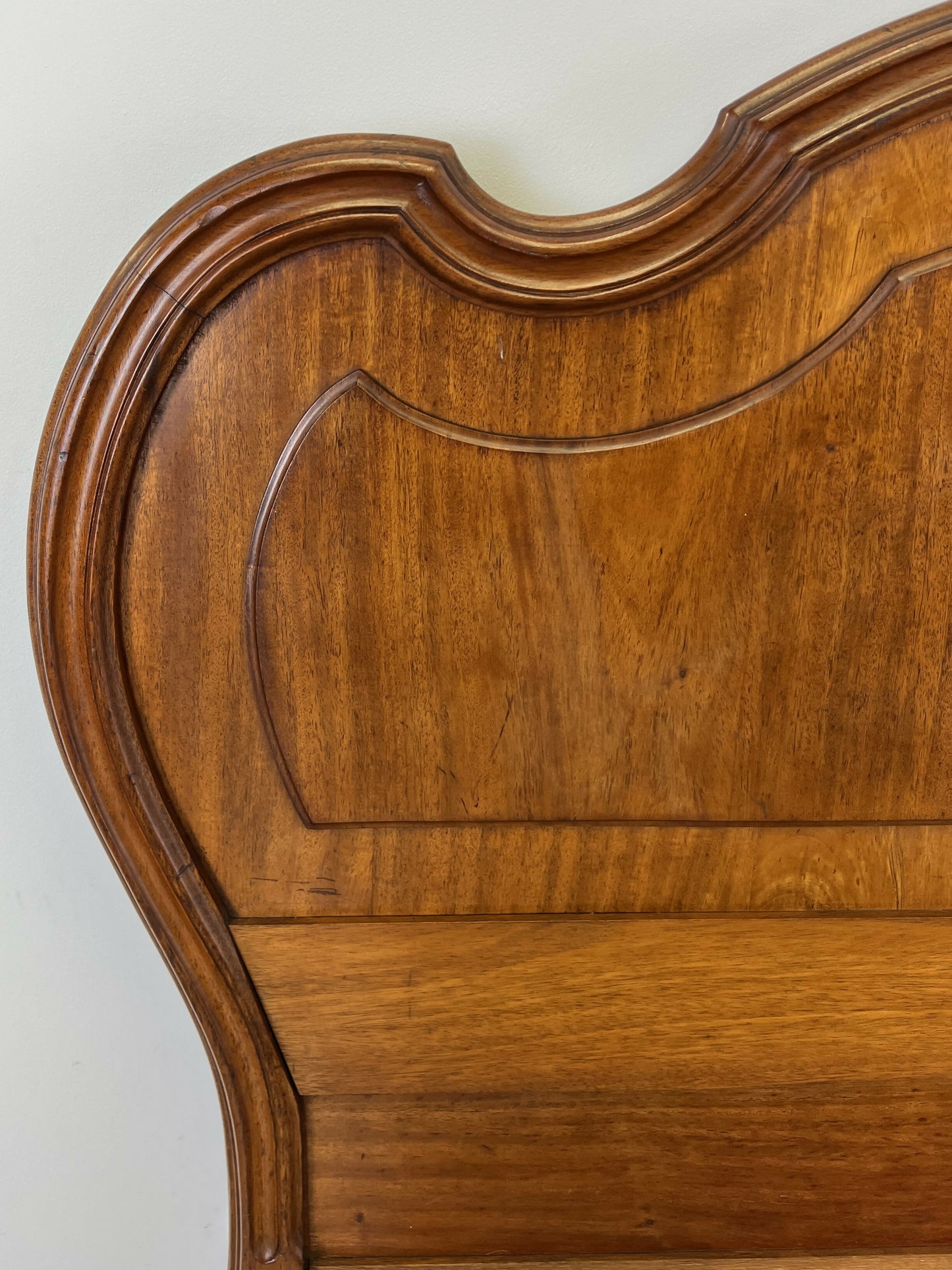 Headboard Antique French Style Walnut Double Bed Carved Headboard LOT 6452