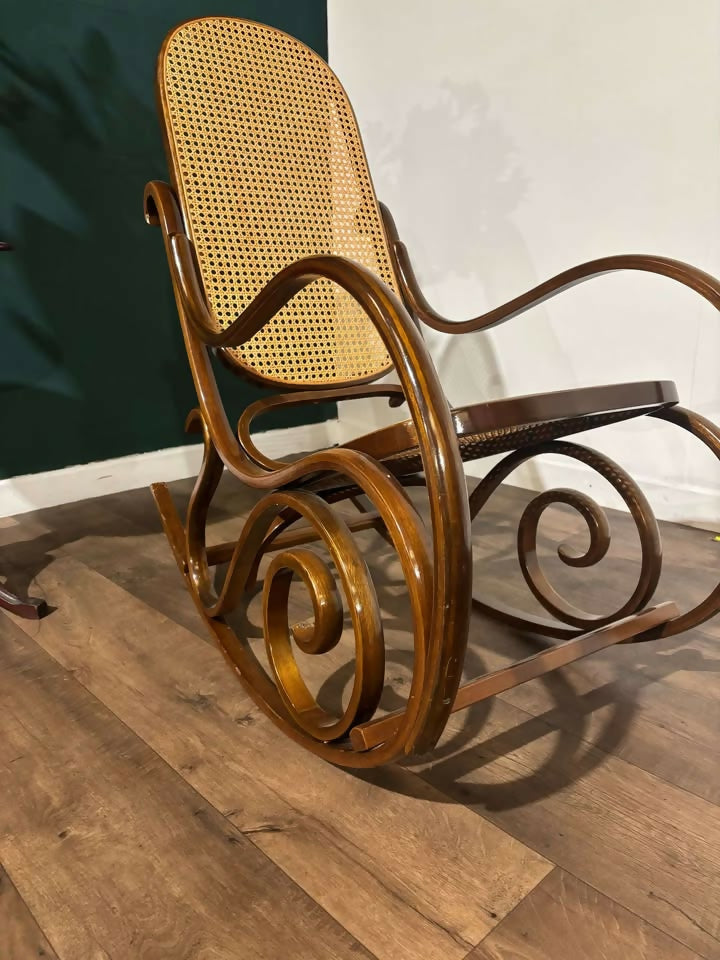Reproduction Bentwood Style Rocking Chairnn