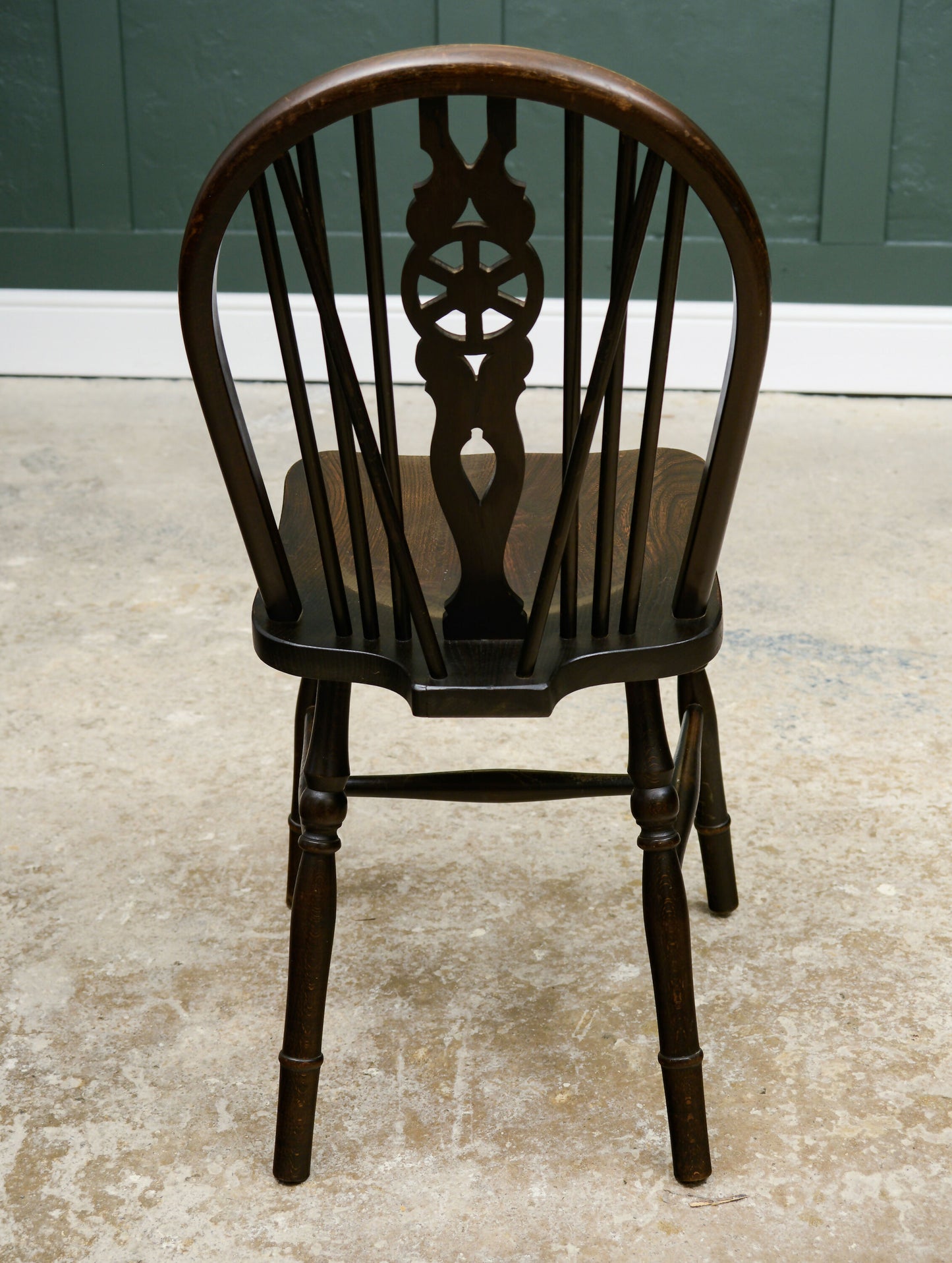 4 Elm & Ash Wheel back Windsor Dining Chairs