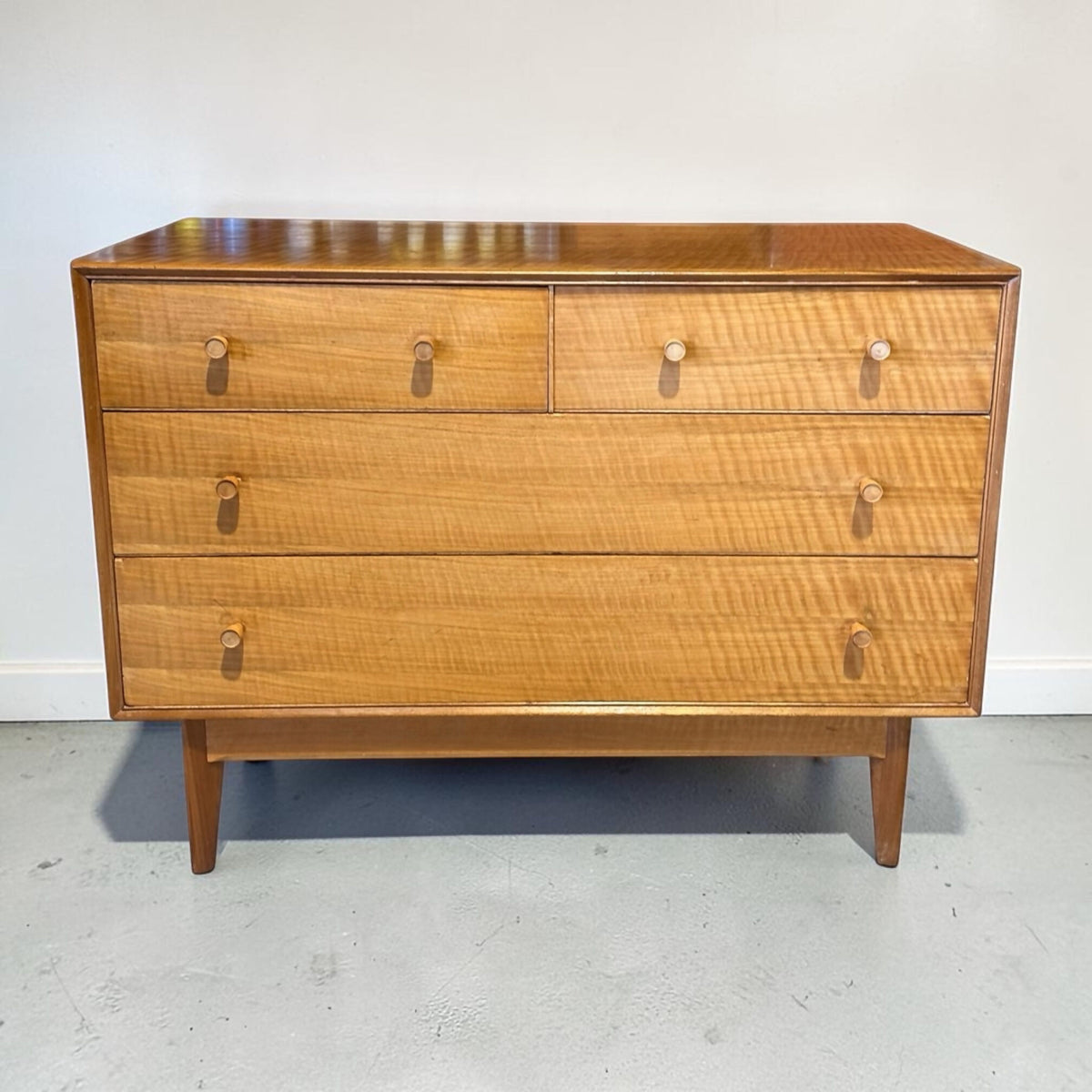 Mid-Century Quartersawn Sycamore Chest of Drawers by Maple & Co