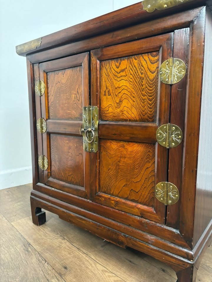 Priory Oak Bookcase with Linen Fold Doors