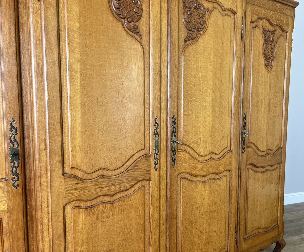 Wardrobe Vintage French Louis XVI Style Oak Four Door Carved Armoire LOT 6494
