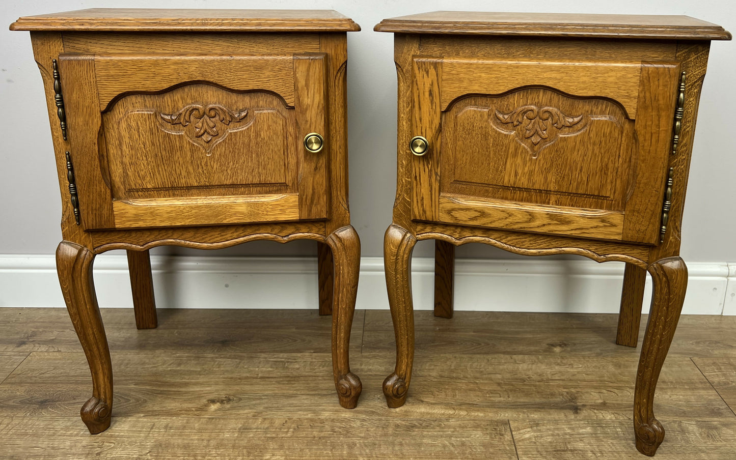 Pair of Bedside Tables Vintage French Louis Oak Nightstands Cabinets LOT 6297