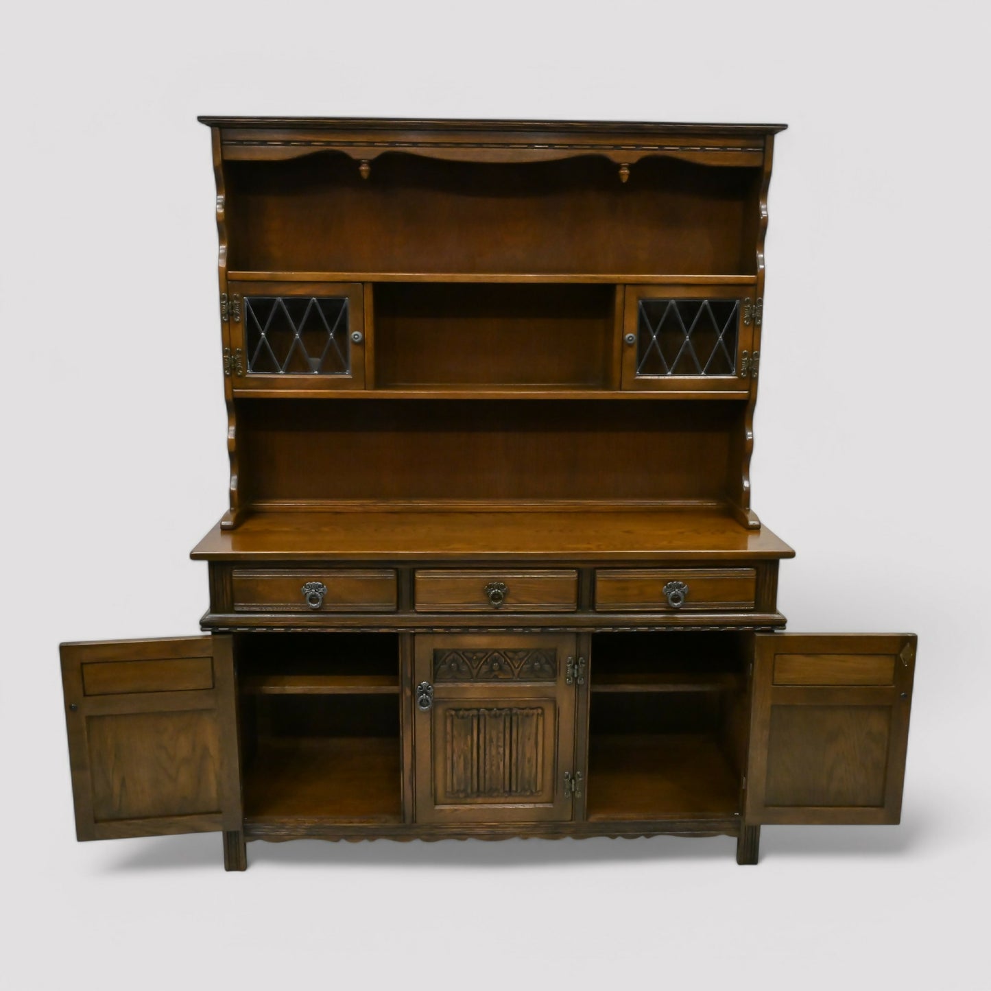 Old Charm Oak Dresser In Light Oak Finish Tudor Style 4ft 6" W FREE UK Delivery. SBR10169/0603E