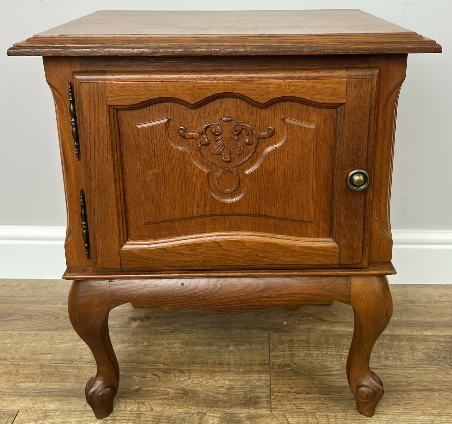 Pair of Bedside Tables Vintage French Louis Oak Nightstands Cabinets LOT 6219
