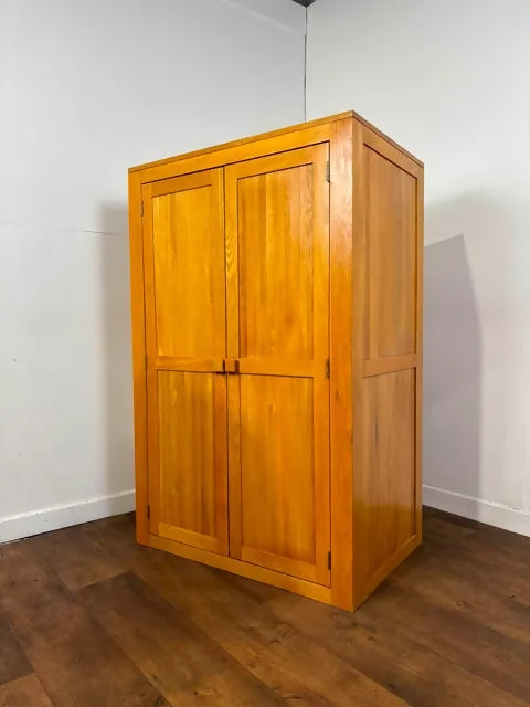 Modern Oak Two Door Wardrobe – Compact Hanging Wardrobe