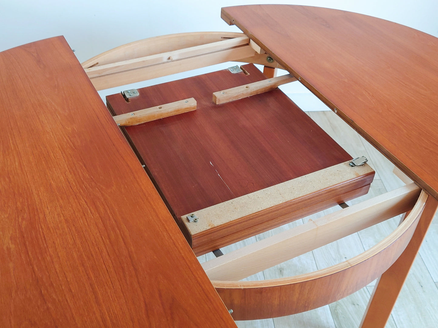 Mid century retro GDR round dining table