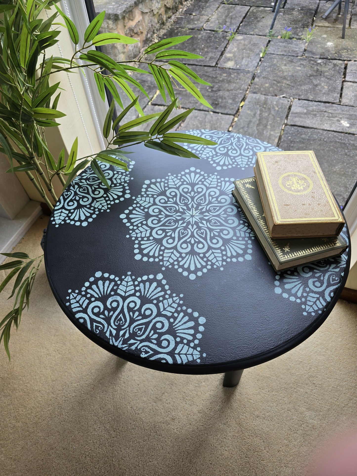 Side/End Table