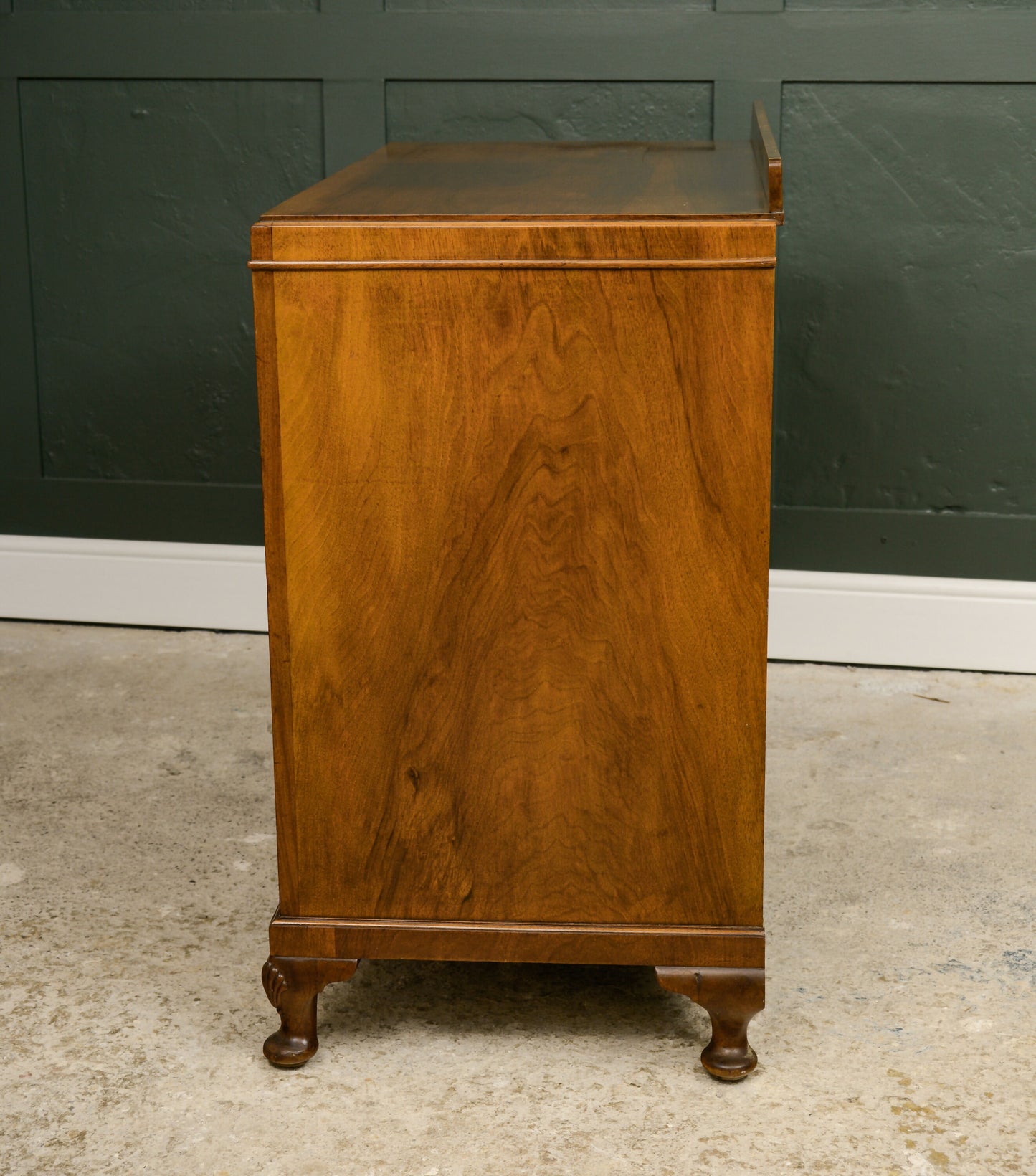 Art Deco Walnut Chest of Drawers - Queen Anne Legs