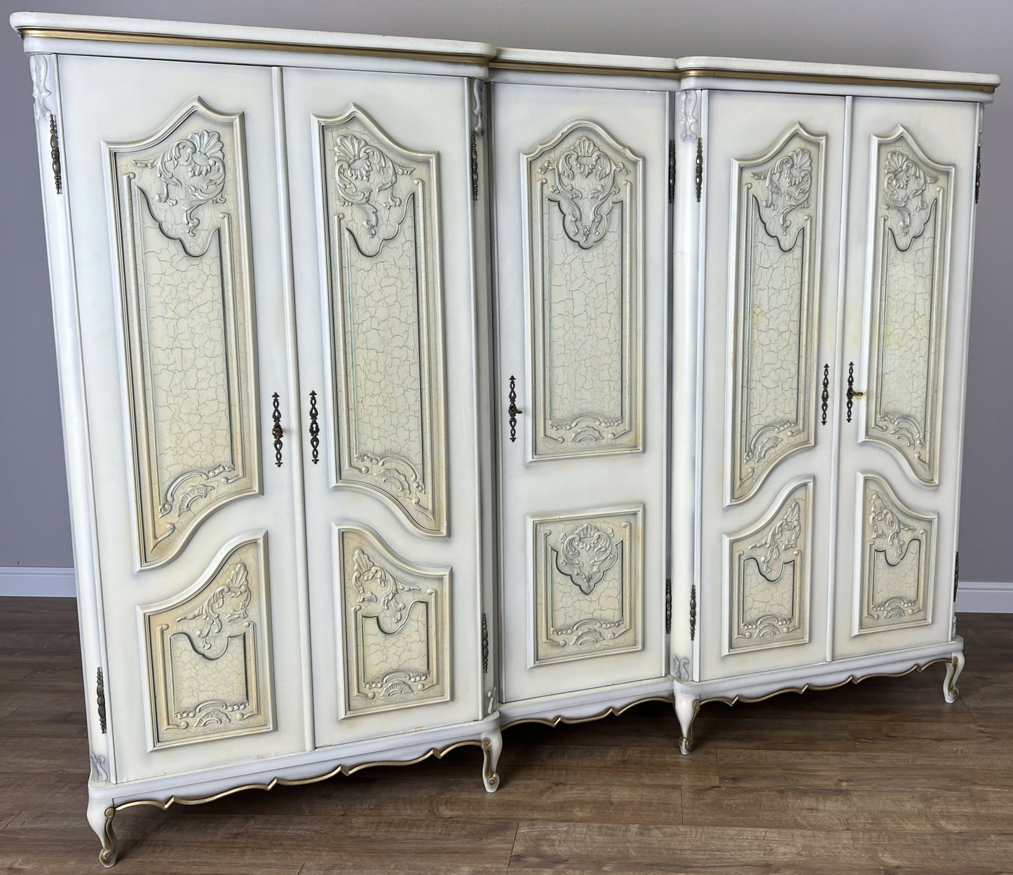 Wardrobe Vintage French Shabby Chic Five Door Carved Armoire Cabinet LOT 6121