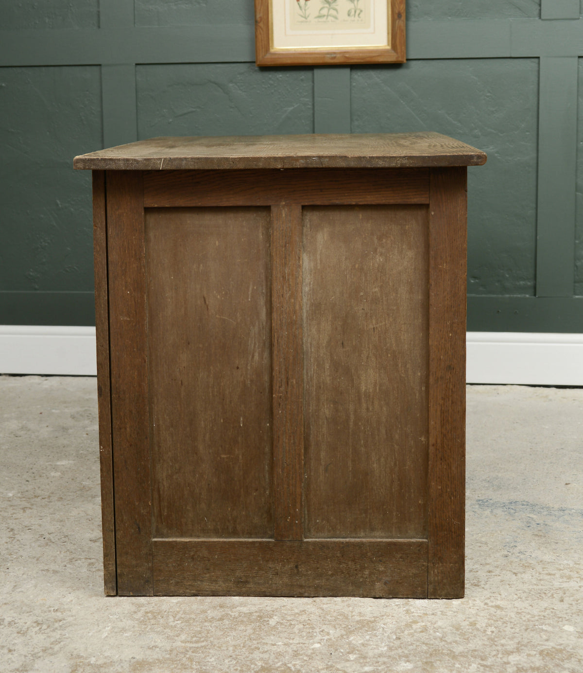 Old Oak Kneehole Desk with Drawers - Lovely Patina