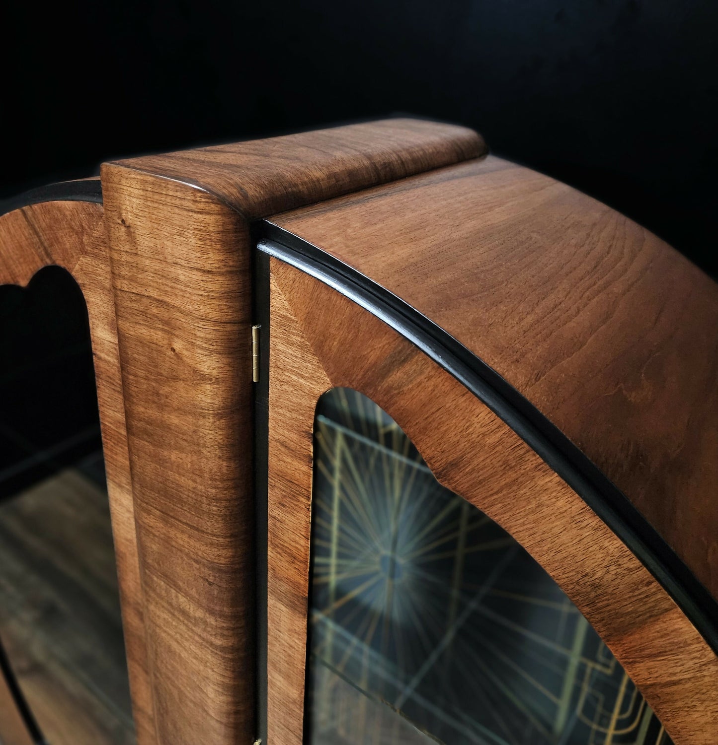 Art Deco Display Cabinet/ Glass / Drinks Cabinet