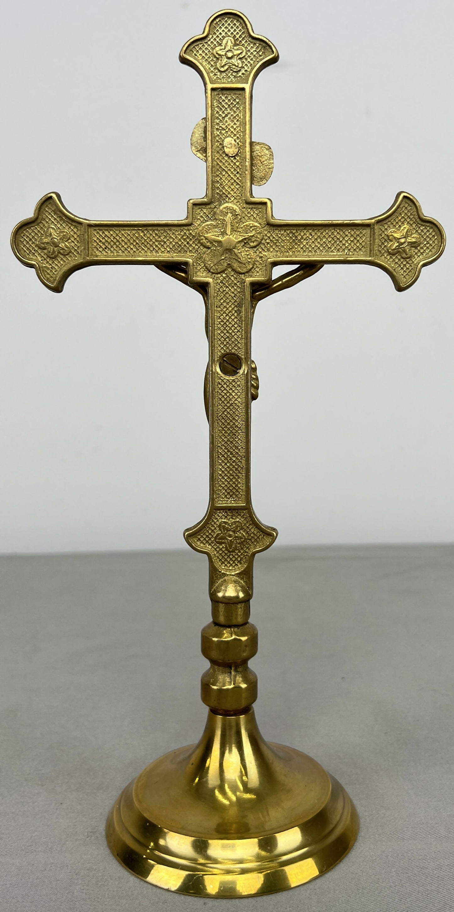 Crucifix Vintage French Style Jesus Christ Standing Religious Cross LOT 6427
