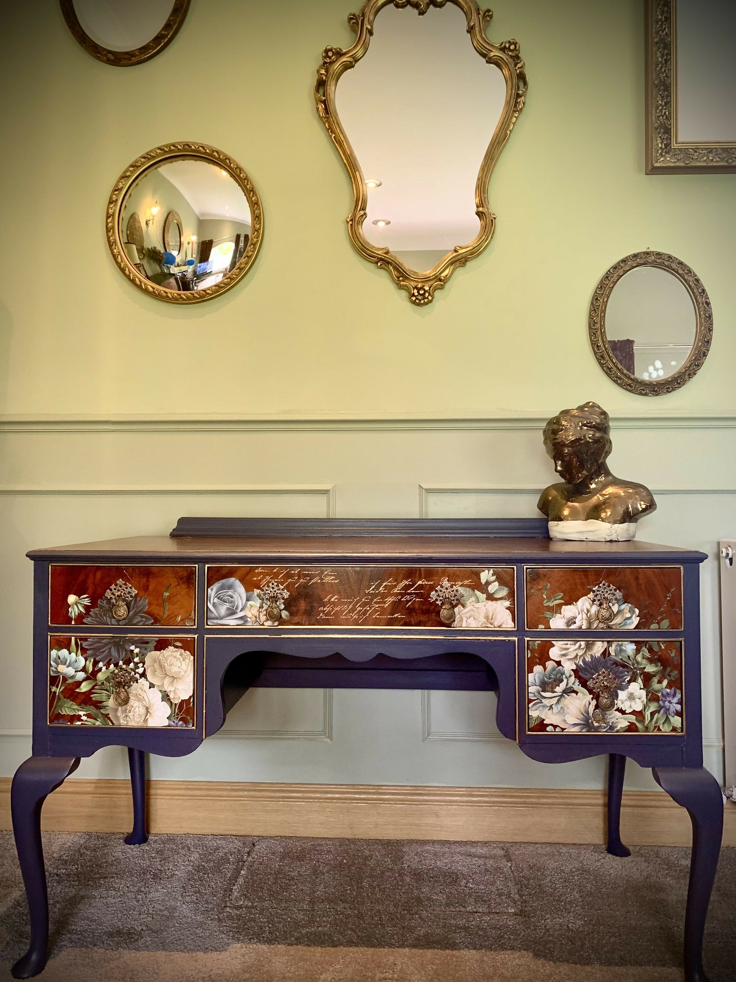 Refurbished dressing table