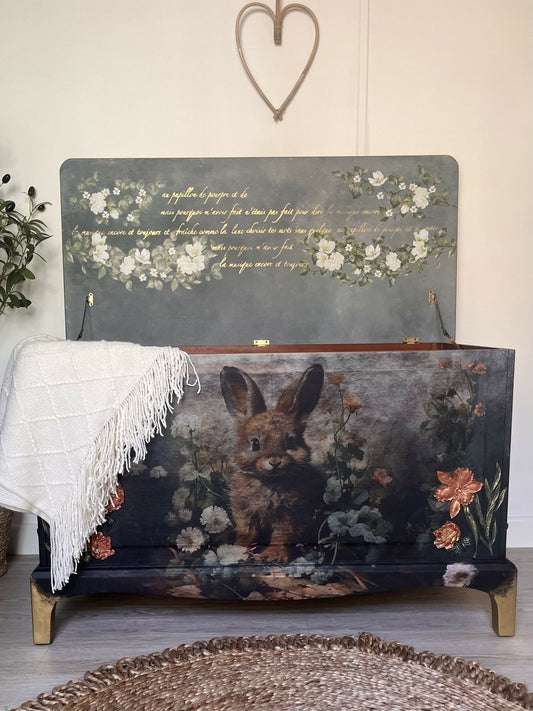 Vintage Stag Blanket Box