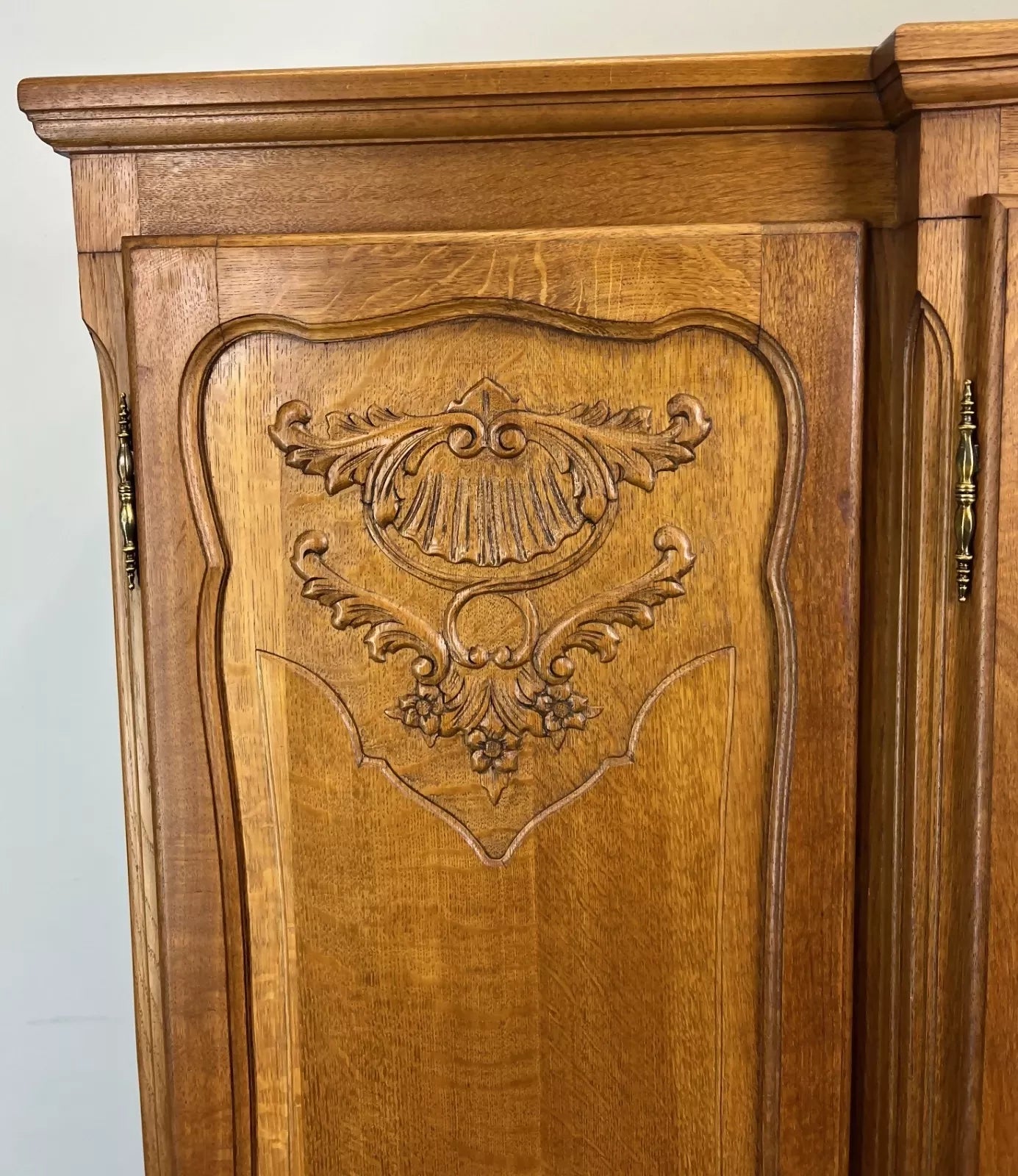 Wardrobe Vintage French Louis XVI Style Oak Four Door Carved Armoire LOT 4823