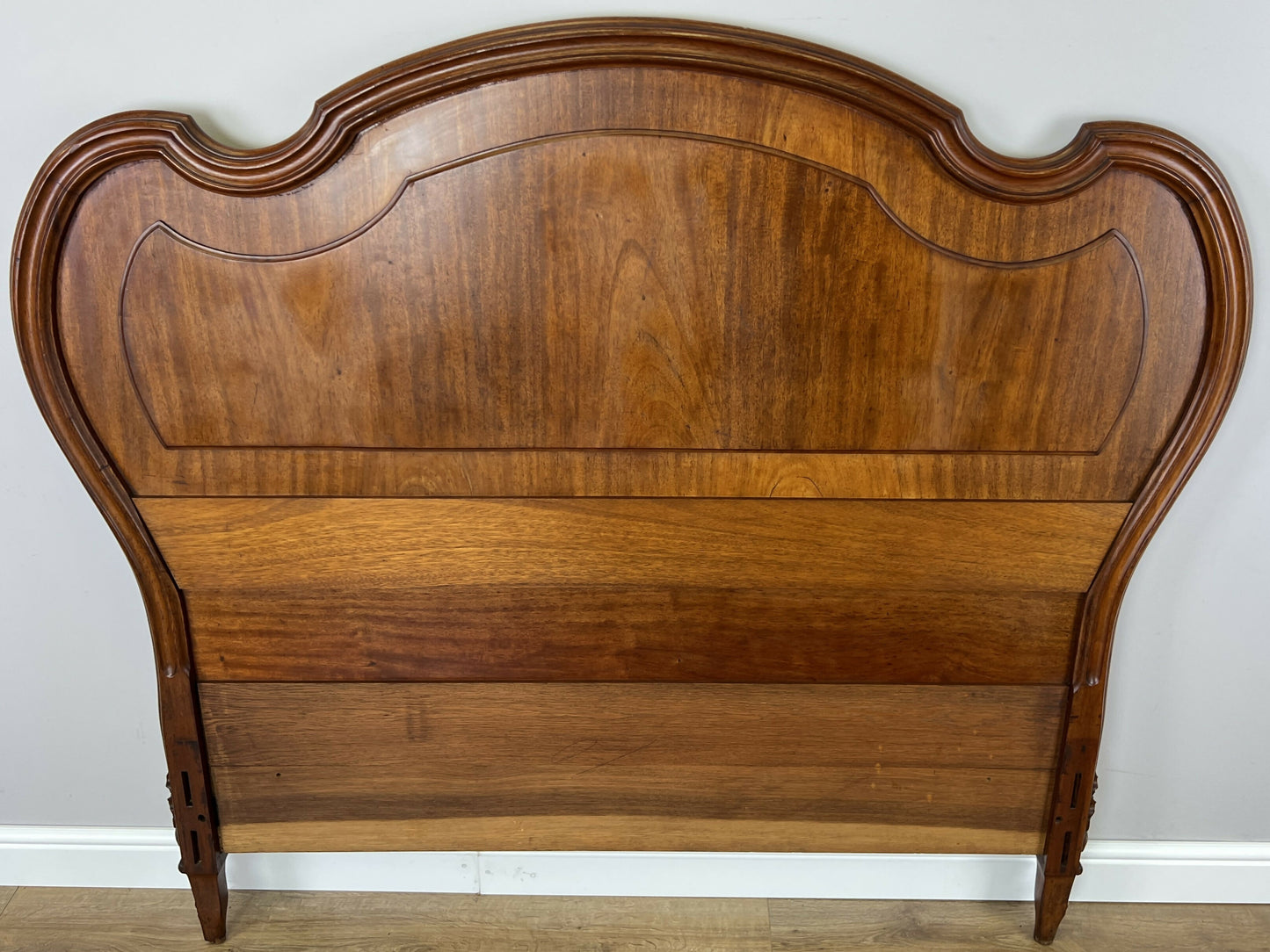 Headboard Antique French Style Walnut Double Bed Carved Headboard LOT 6452
