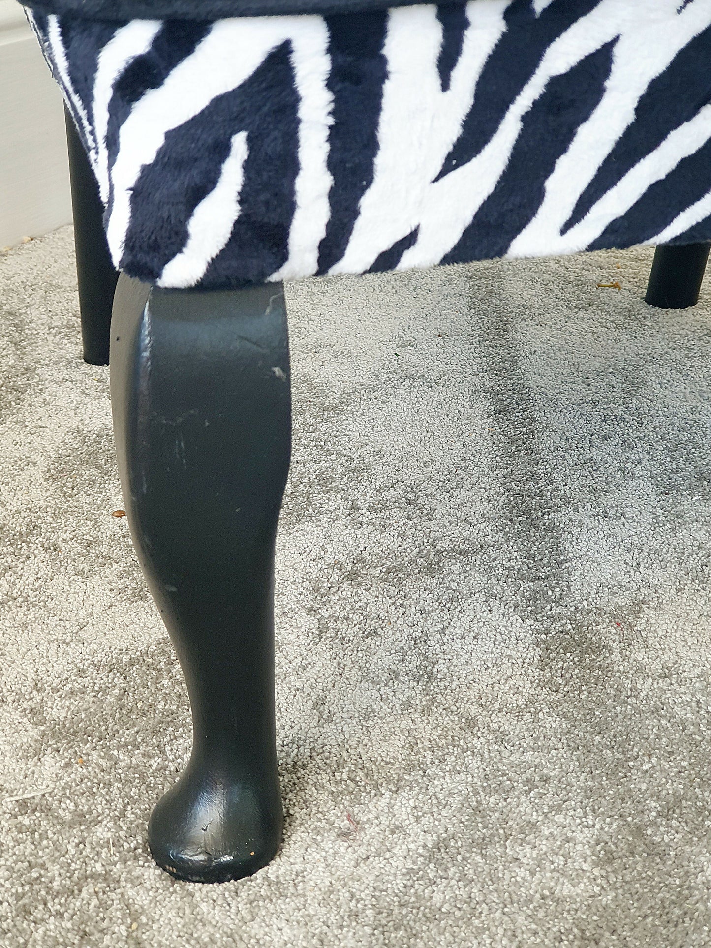 Slipper Chair. Accent Chair, Mid-century, Animal Print Velvet. Restored Rebuilt, Reupholstered. Fantastic Condition. Circa 1950sd