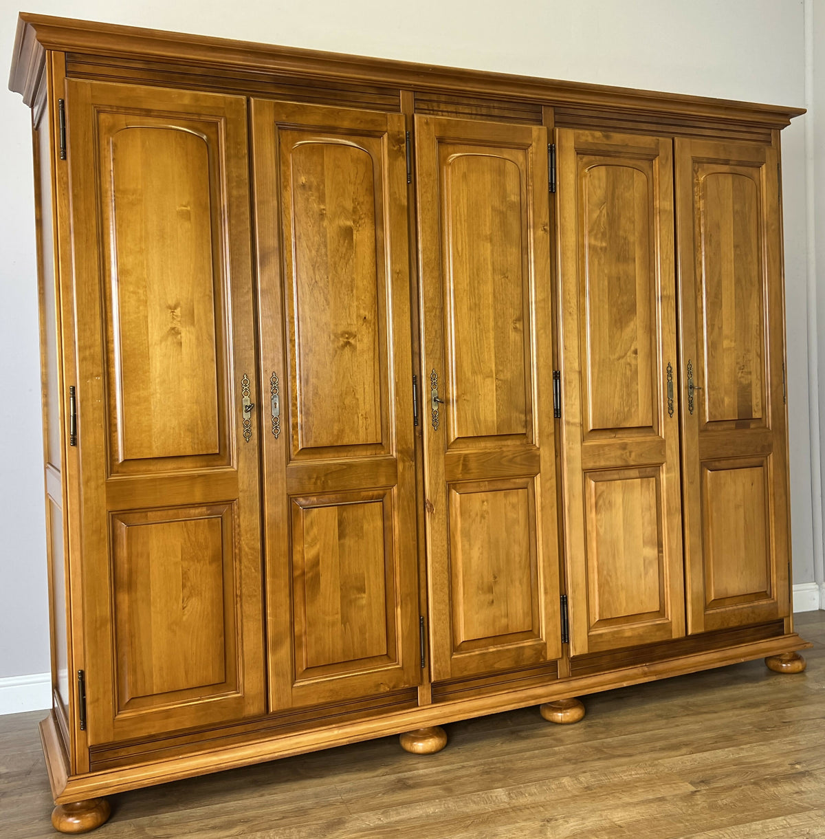 Wardrobe Vintage French Style Five Door Storage Carved Armoire LOT 6518