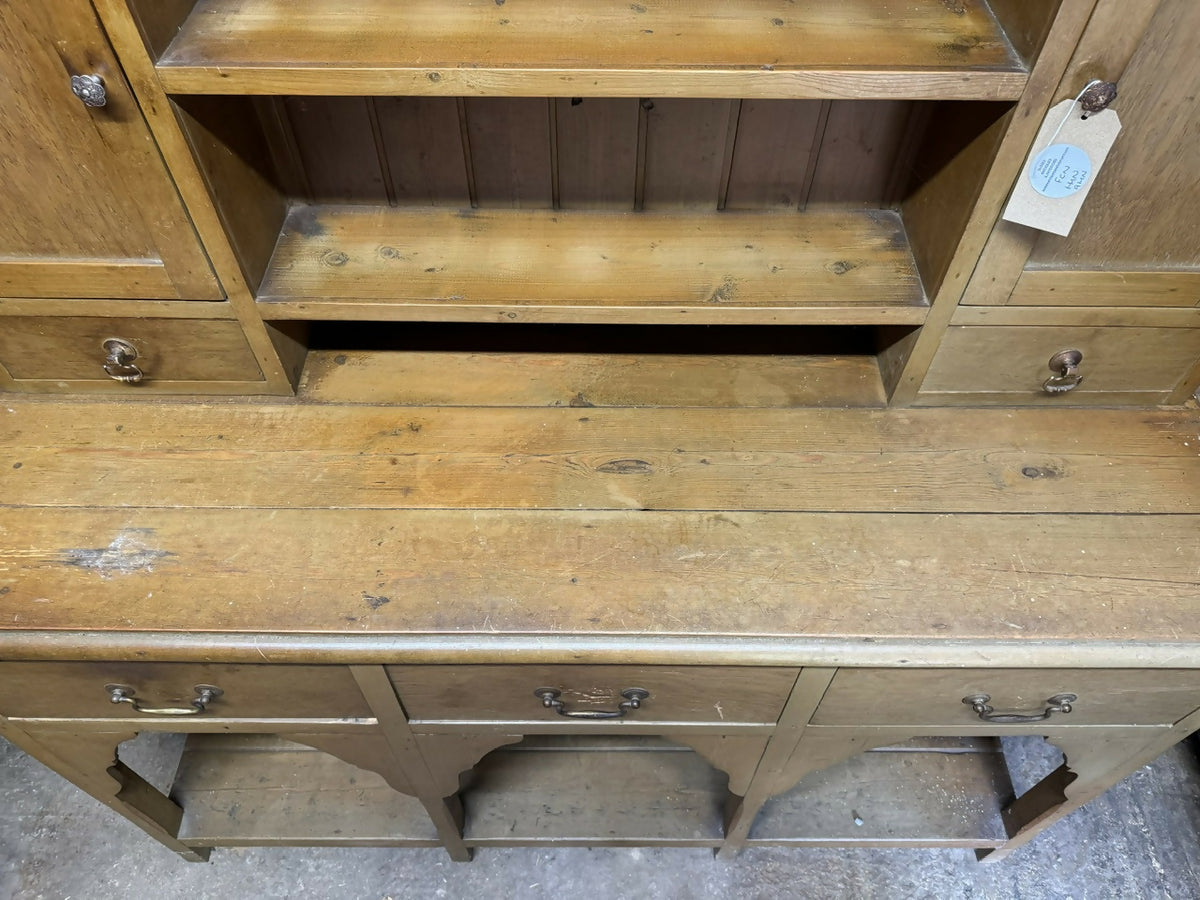 Welsh Pine Dresser original patina