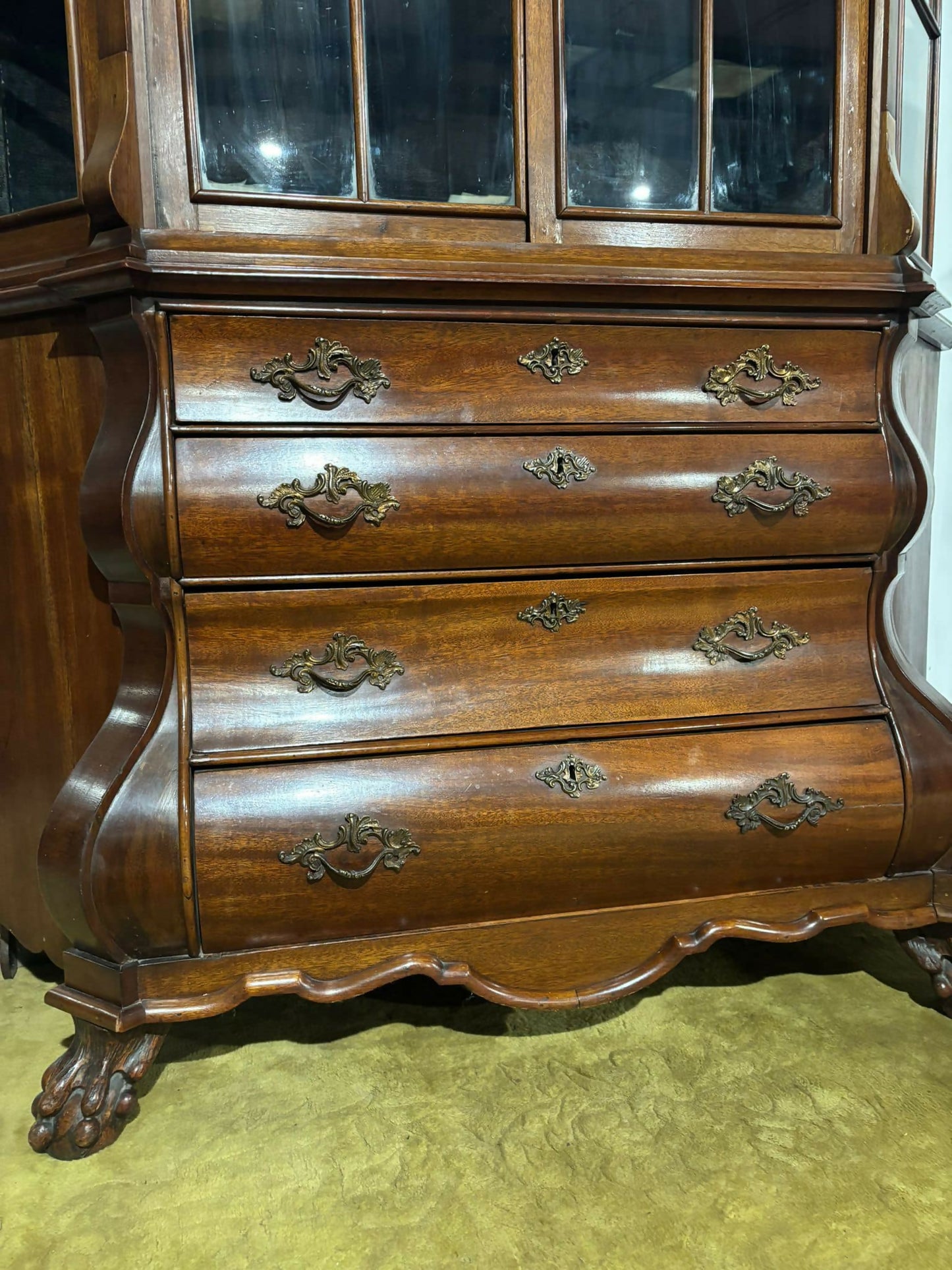 Dutch Mahogany 19th Century Bombe Display Cabinet5