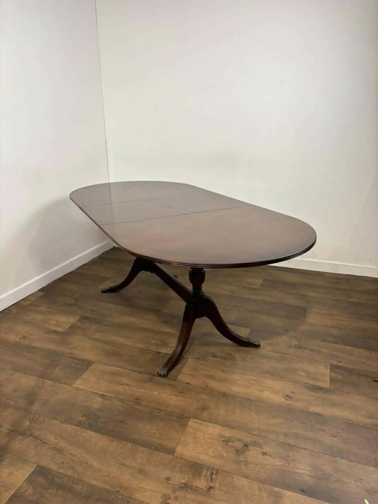 Vintage Mahogany Beresford & Hicks Extending Dining Table