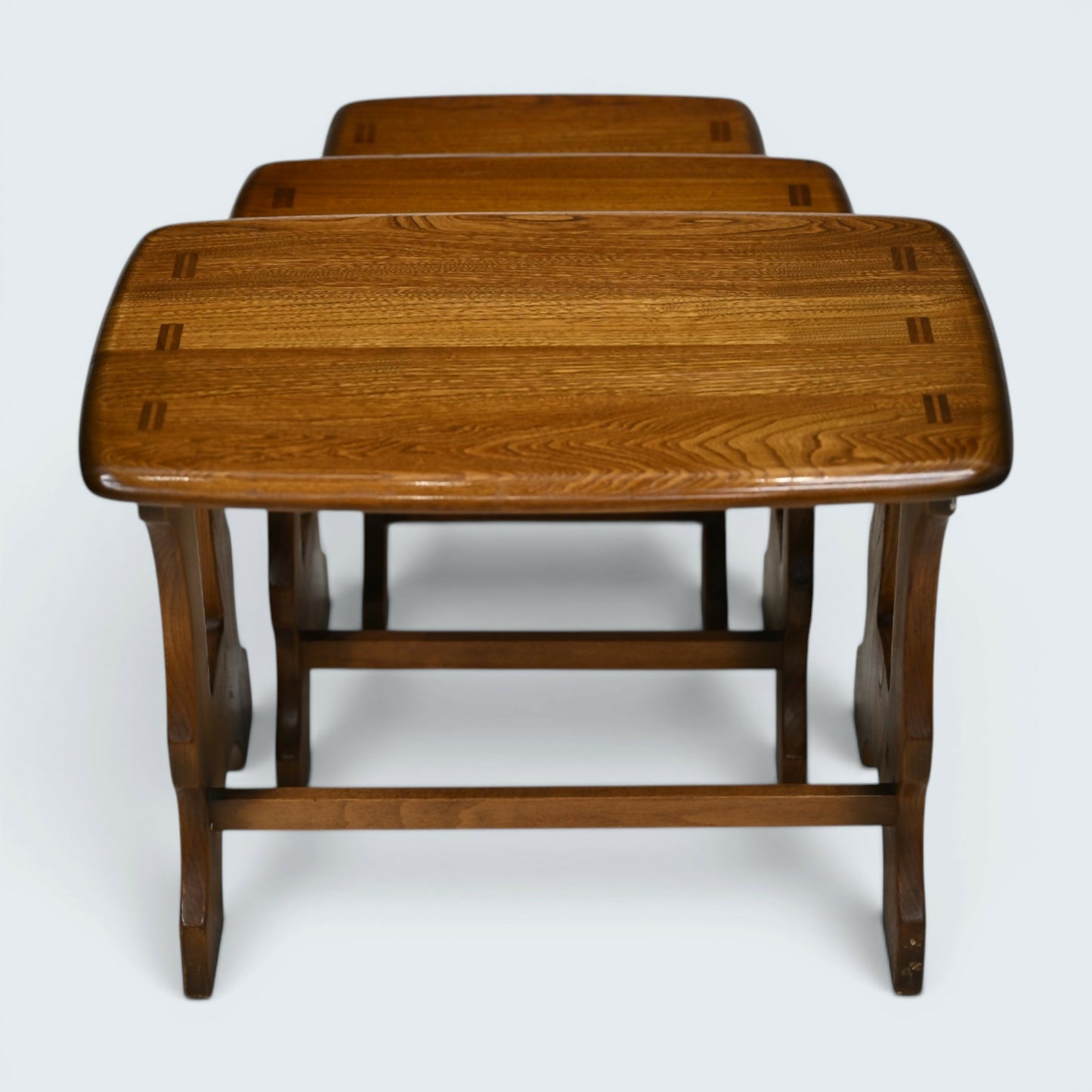 Ercol Nest Of Tables Golden Dawn Finish Vintage Ercol's Badge Elm FREE Delivery*