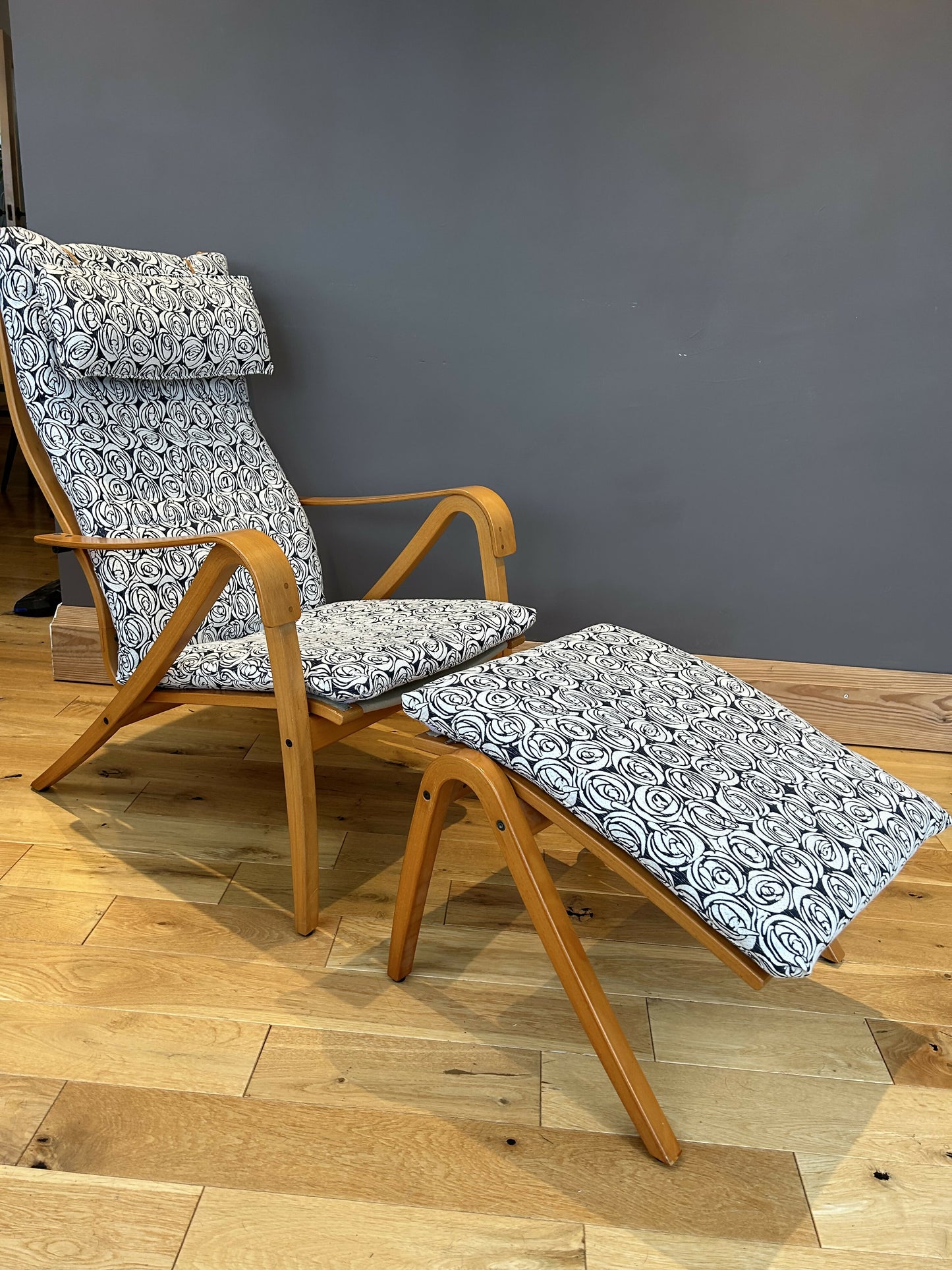 Poang Rocking Ikea Glider Chair And Ottoman Poang Chair With