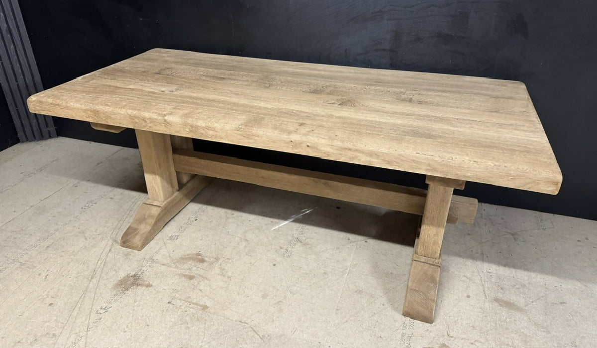 Good Quality Bleached Oak Farmhouse Dining Table