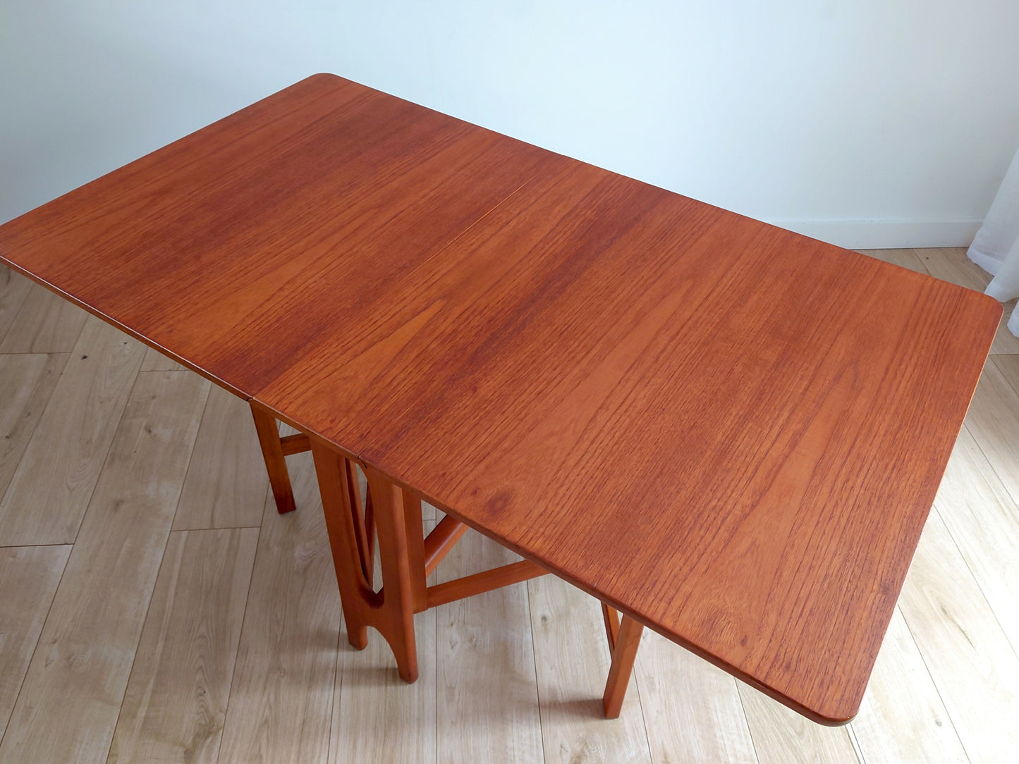 Mid century retro drop leaf dining table by Jentique
