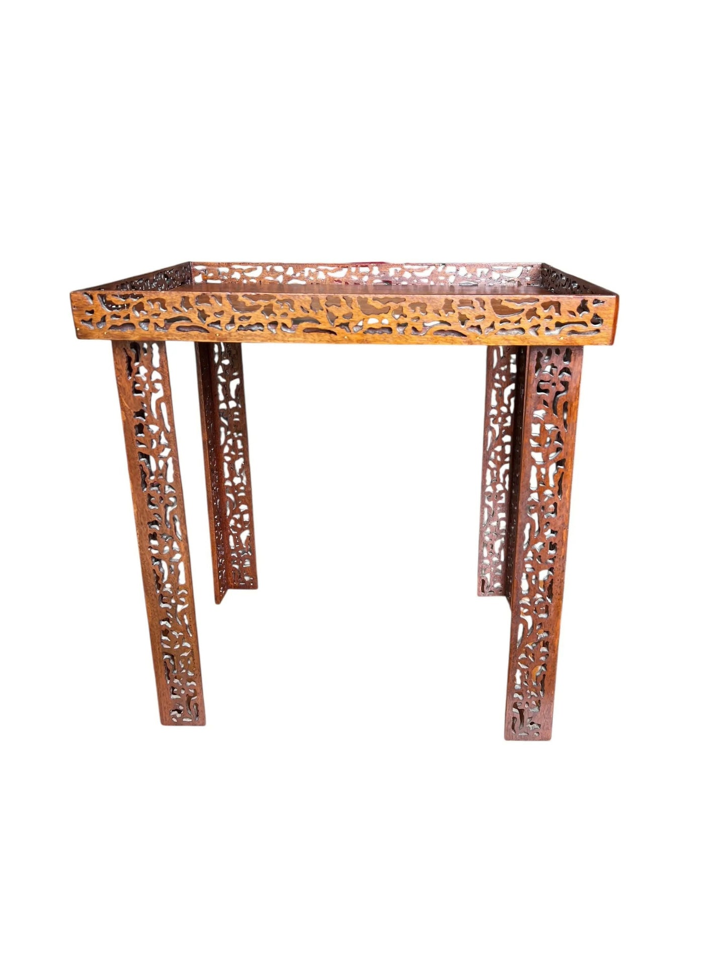 20th Century vintage Chinese Chippendale style small table