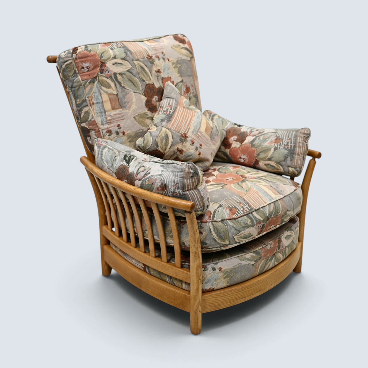 Ercol Renaissance Easy Chair Armchair Light Finish Model 1068 FREE UK Delivery*