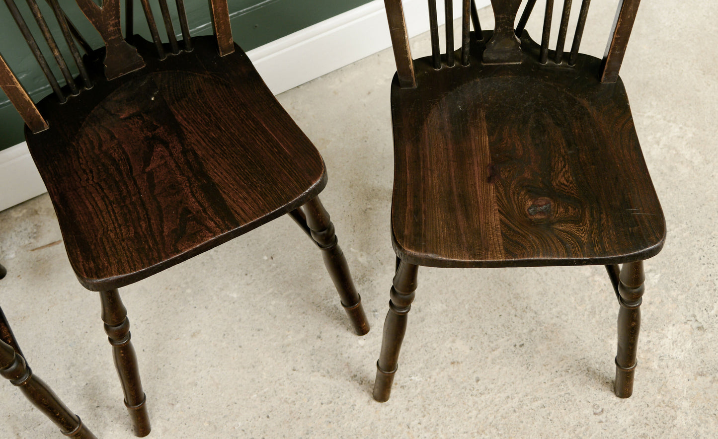 4 Elm & Ash Wheel back Windsor Dining Chairs